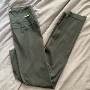 Whitney Simmons GS Leggings